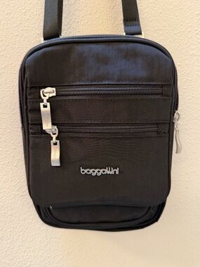 Baggallini Crossbody